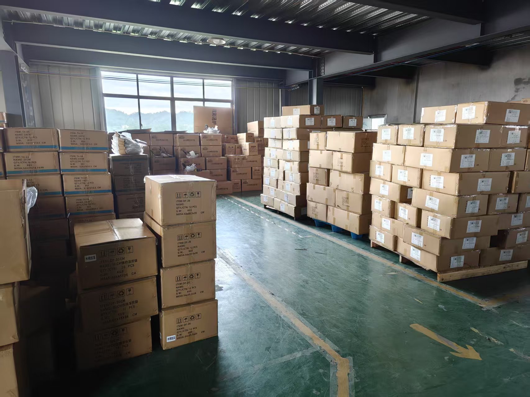 Cookware export cartons arranged in a warehouse